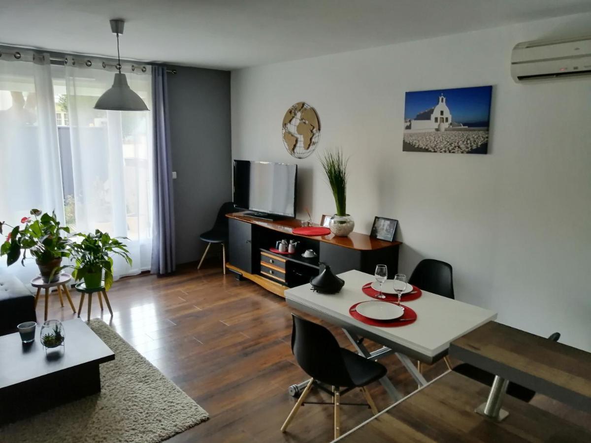 La Maison De 6Fran Appartement 1 Calme Et Spacieux Ambiance Familiale Valros 외부 사진