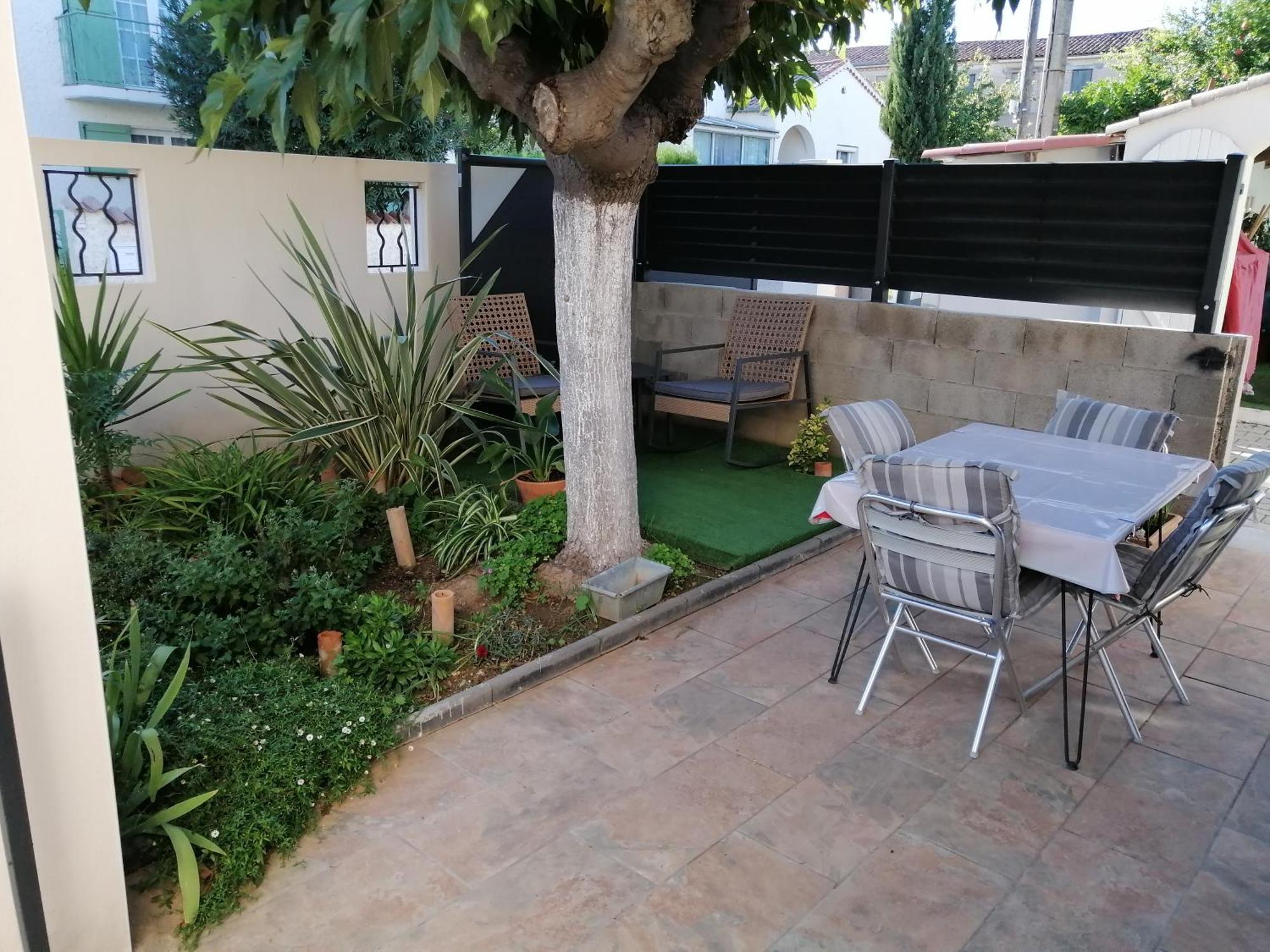 La Maison De 6Fran Appartement 1 Calme Et Spacieux Ambiance Familiale Valros 외부 사진